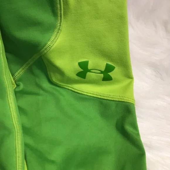 Under Armour XL Light Sweatshirt - Picture 2 of 11
